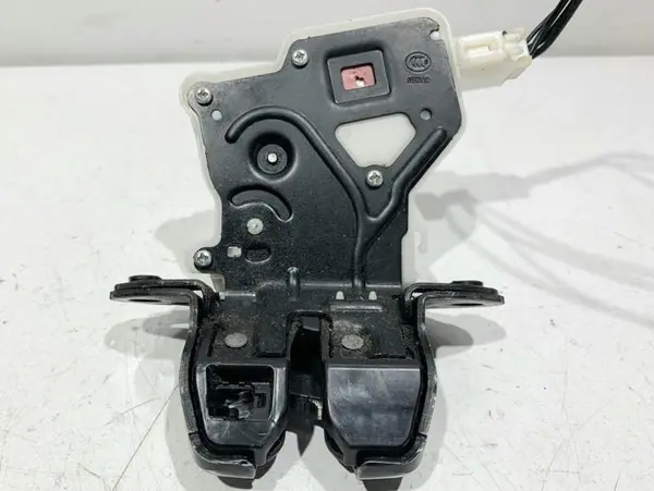 Broasca haion Nissan Qashqai 2 (2013-2016) [J11]