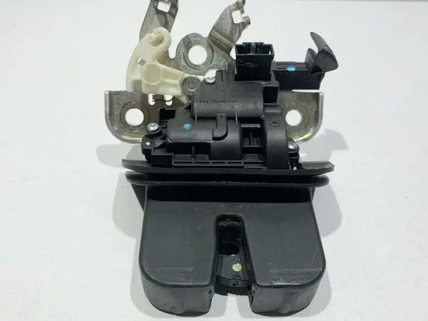 Broasca hayon 4F9827505 Audi A6 (2004-2011) [4F2, C6]