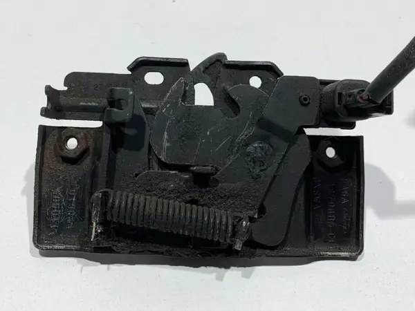 Broasca / incuietoare capota fata / motor 8A6A-16700-BD Ford Fiesta 6 (2008-2012) [MK7]