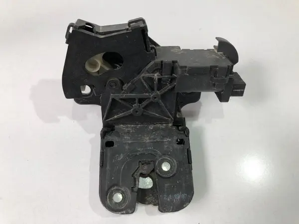Broasca portbagaj Audi A6 (2004-2011) [4F2, C6]