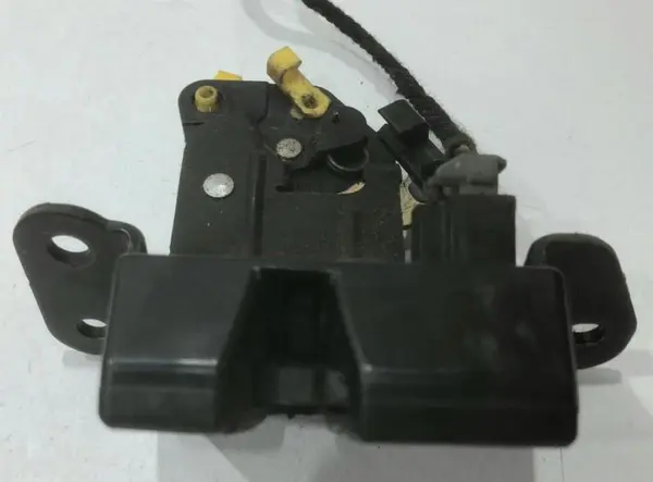 Broasca portbagaj Chevrolet Captiva (2006-2010) [C100, C140]