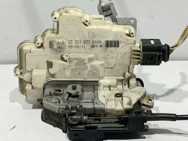 Broasca usa dreapta fata 3C1837016A Volkswagen Passat B6 3C (2005-2010)