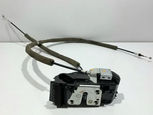 Broasca usa dreapta fata 805004EA2A Renault Kadjar (2015-2018)
