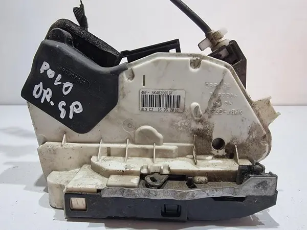 Broasca usa dreapta spate 5K4839016F Volkswagen Jetta 6 (2010-2014)