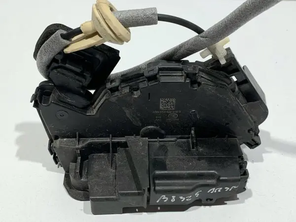 Broasca usa dreapta spate 5TA839016D Volkswagen Arteon (2017-2020)