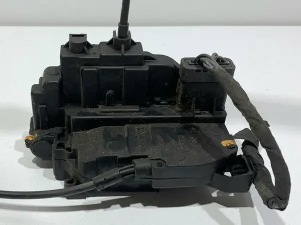 Broasca usa dreapta spate 825020033R Renault Grand Scenic 3 (2009-2011)