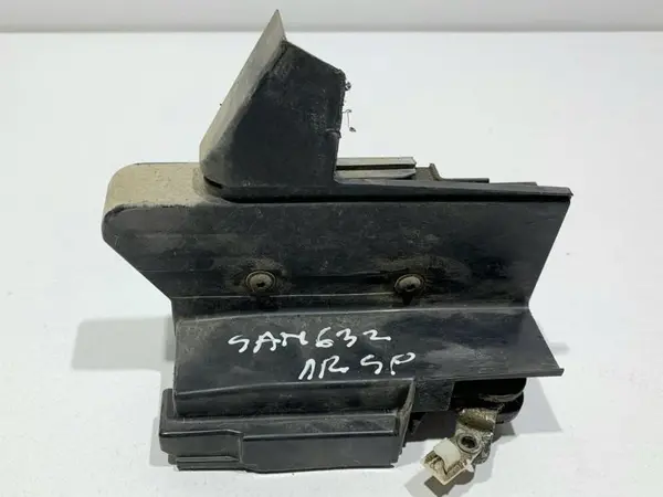 Broasca usa dreapta spate 825022281R Dacia Logan 2 (2012-2017)