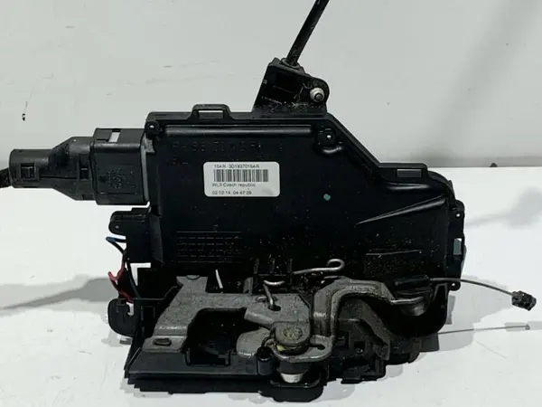Broasca usa stanga fata 3D1837015AR Volkswagen Touran facelift (2010-2015) [1t3]