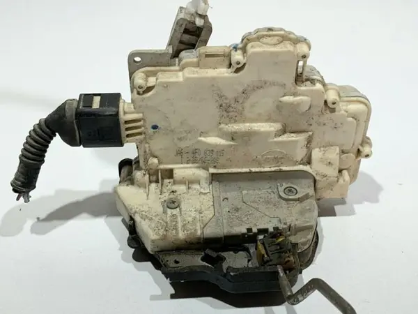 Broasca usa stanga spate 4F0839015 Audi A3 facelift (2008-2013) [8P1]