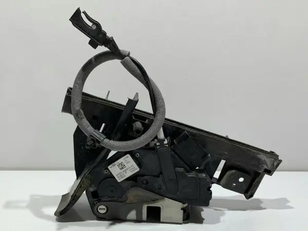 Broasca usa stanga spate BM5A-A26413-AD Ford Focus 3 (2011-2015)