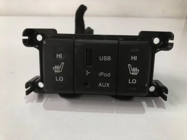 Butoane incalzire scaune 202008452 Hyundai Santa Fe 2 (2006-2012)