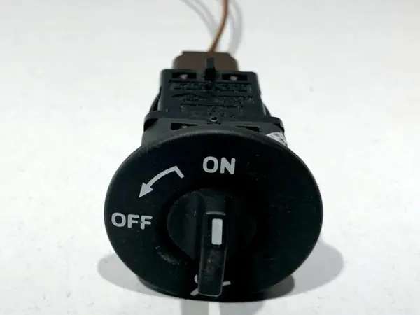 Buton airbag on off 8200169589D Renault Megane 3 (2008-2012)