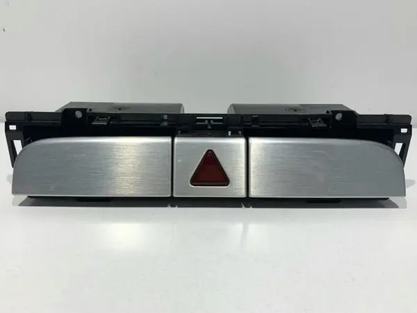 Buton avarie cu sertar bord 3C0858407 Volkswagen Passat B6 3C (2005-2010)