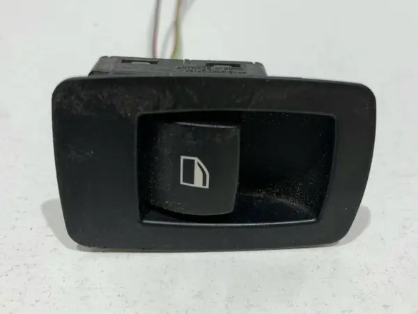 Buton comanda geam electric dreapta fata 6945874 BMW Seria 1 (2004-2011) [E81, E87]