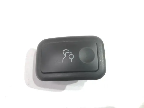 Buton deschidere portbagaj a2048707051 Mercedes C-Class (2007-2010) [W204]