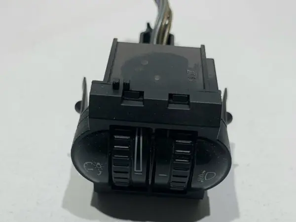 Buton reglaj faruri 1K0941333D Volkswagen Golf 5 (2004-2009)