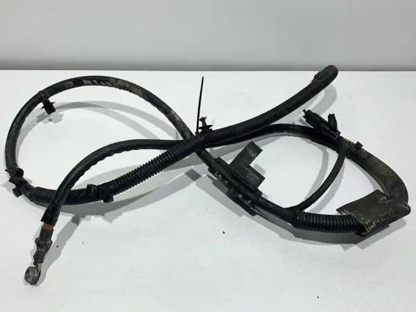 Cablu borna baterie plus AV6T-14A280-GAF Ford Focus 3 (2011-2015) 1.6 tdci T1DB 115 cp