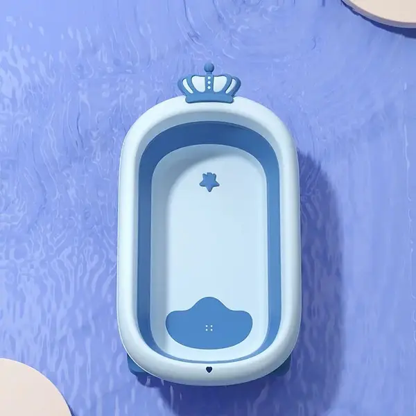 Cadita Little Mom King Blue pentru copii pliabila, cu dop pentru evacuare apa, baza antialunecare, structura piramidala, dimensiune 84 x 22 x 50 cm