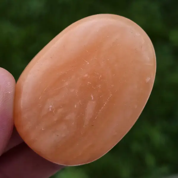 Calcit portocaliu palmstone model 2 (din Madagascar)