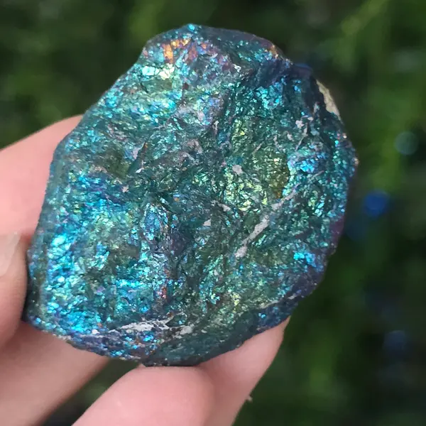 Calcopirita iridescentă din Mexic model 8