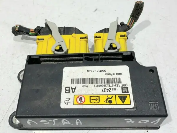 Calculator airbag 13582437 Opel Astra J Facelift (2012-2018)