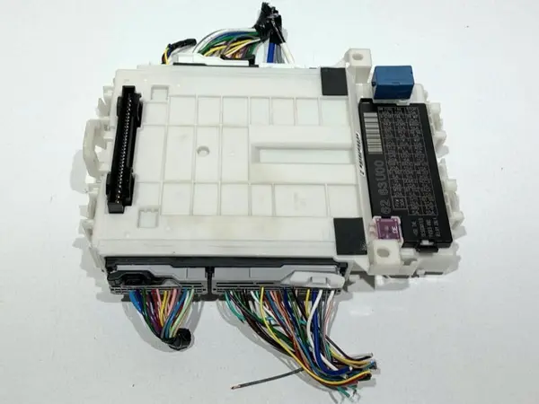 Calculator confort 36710-63U00 Suzuki Vitara 4 facelift 2 (2024->) 1.4 hybrid K14D