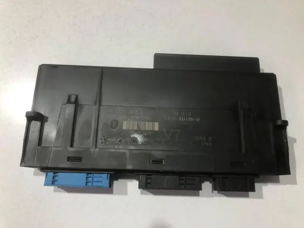 Calculator confort 9244394 BMW Seria 5 (2010-2017) [F10] 2.0d n47 184 cp