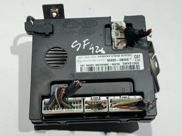 Calculator confort bcm 95400-2B460 Hyundai Santa Fe 2 (2006-2012) 2.2 crdi D4EB