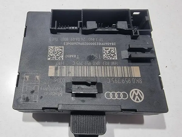 Calculator confort stanga / dreapta spate 8K0959795C Audi A5 (2007-2011) [8T3]