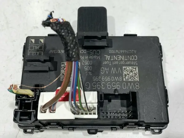Calculator confort stanga / dreapta spate 8W0959395G Audi A4 (2015-2019) [8W2, B9]