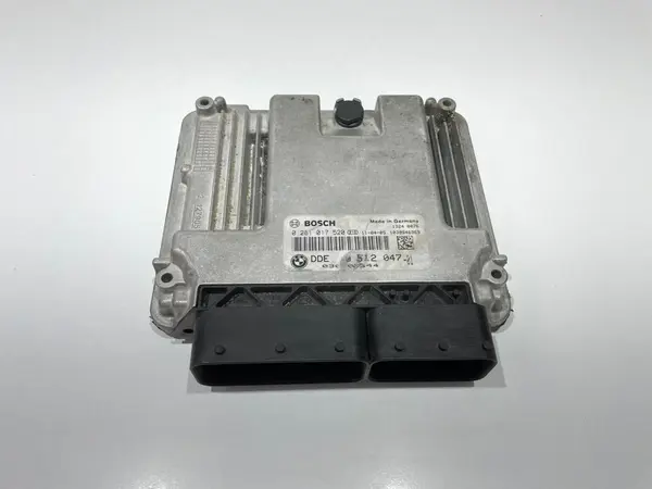 Calculator ecu 0281017520 BMW Seria 3 (2005-2012) [E91] 2.0 tdi