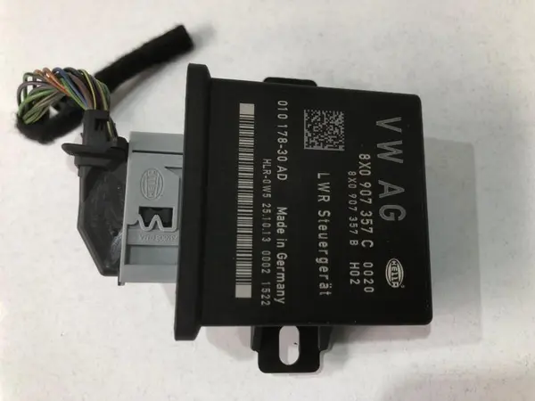 Calculator lumini 8x0907357c Audi Q7 (2006-2010) [4L]