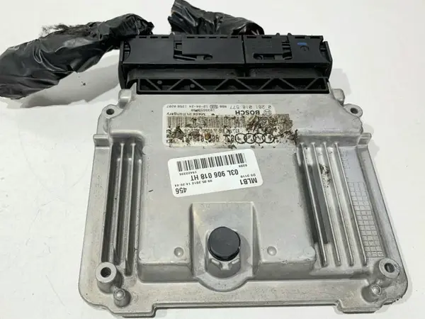 Calculator motor ecu 03L906018HT Audi A4 Allroad (2009-2011) [8KH, B8] 2.0 tdi CJCA