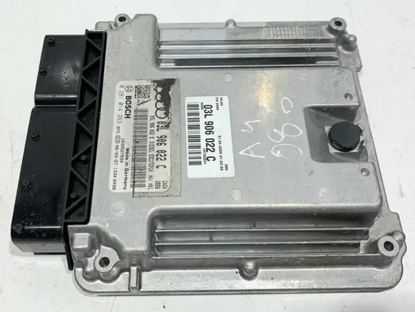 Calculator motor ecu 03L906022C Audi Q5 (2008-2012) [8R] 2.0 tdi caga