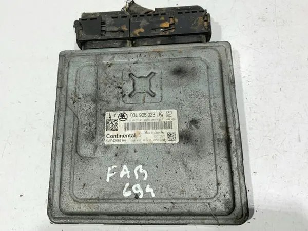 Calculator motor ecu 03L906023LK Skoda Rapid (2012-2017) 1.6 tdi CAYB
