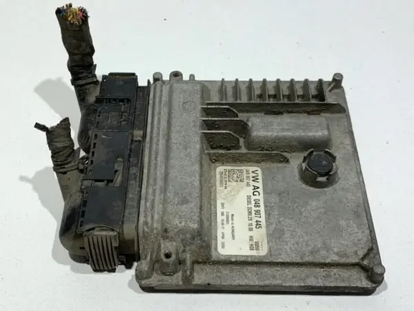 Calculator motor ecu 04B907445 Seat Ibiza 4 facelift (2012-2017) [6J] 1.4 tdi; 1.4 tdi CUSB; CUSB
