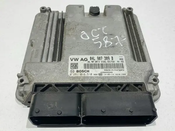 Calculator motor ecu 04L907309B Seat Leon 3 (2012-2016) 1.6 tdi CLHA