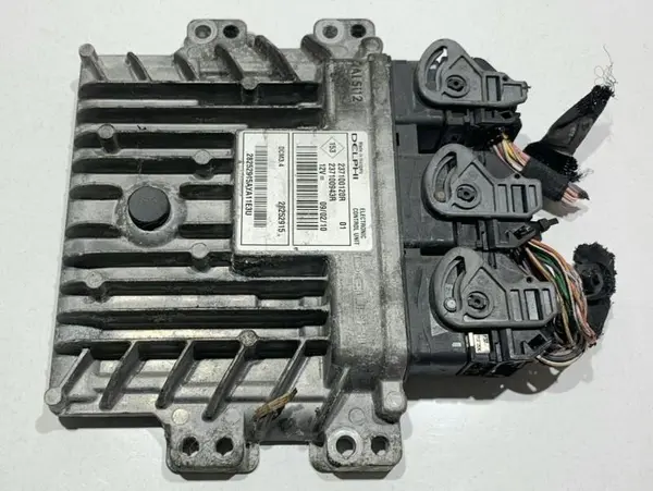 Calculator motor ecu 237100120R Renault Megane 3 (2008-2012) 1.5 dci K9K 830