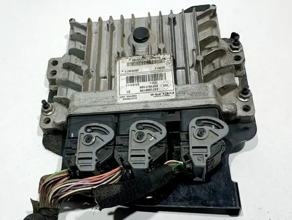 Calculator motor ecu 237100914R Renault Megane 3 (2008-2012) 1.5 dci K9K (834)