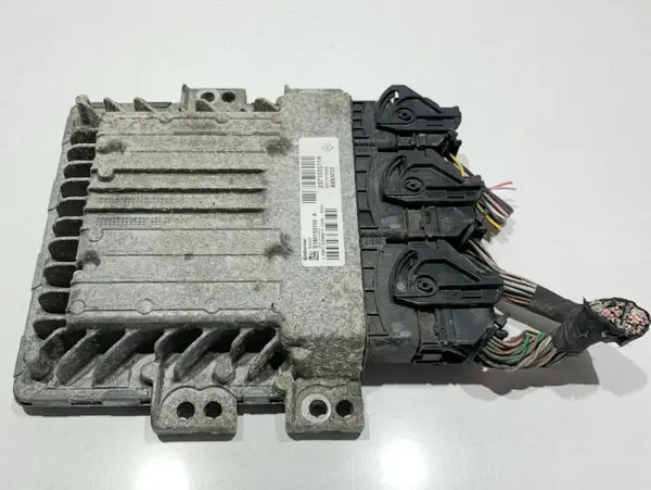 Calculator motor ecu 237103571R Renault Megane 3 (2008-2012) 1.5 dci K9K (636) 110 cp