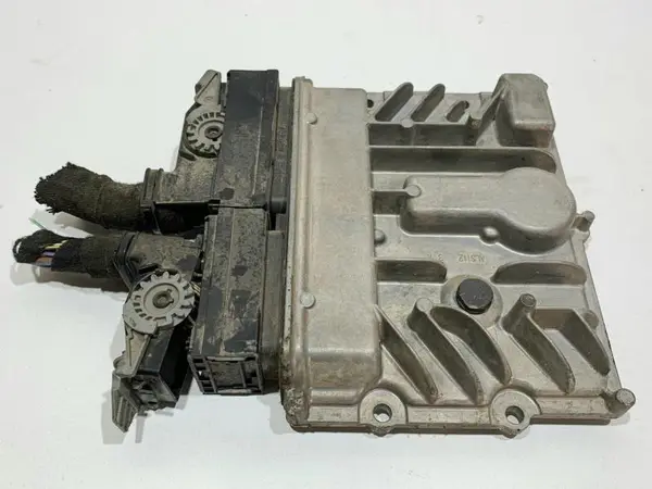 Calculator motor ecu 55597676 Opel Astra J (2009-2012) 1.7 cdti A17DTF