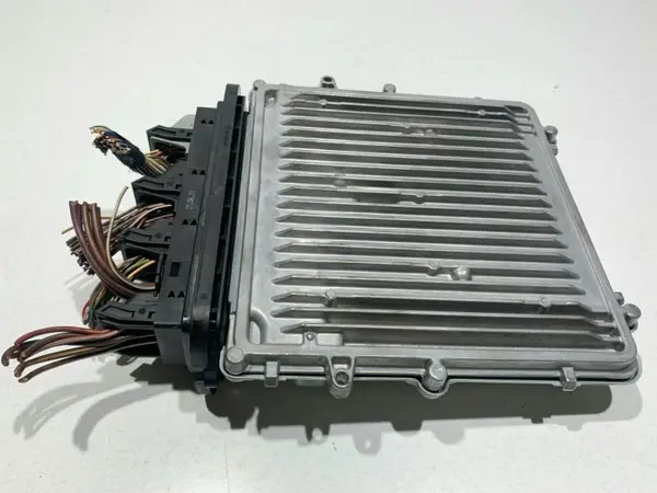 Calculator motor ecu 8513242 BMW Seria 5 (2010-2017) [F11] 2.0d N47D20C 184 cp