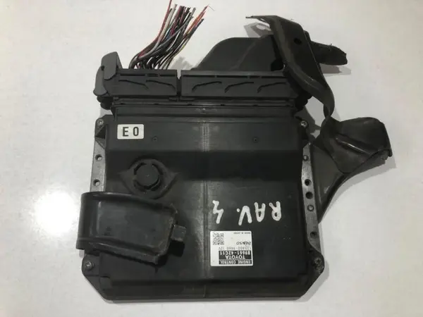 Calculator motor ecu 89661-42c11 Toyota RAV 4 (2005-2010) 2.2 d4d 2ad-ftv