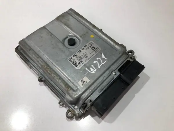 Calculator motor ecu a6421509877 Mercedes S-Class (2005-2009) [W221]