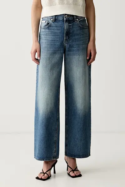 Calvin Klein Jeans blugi relaxed fit pentru femei