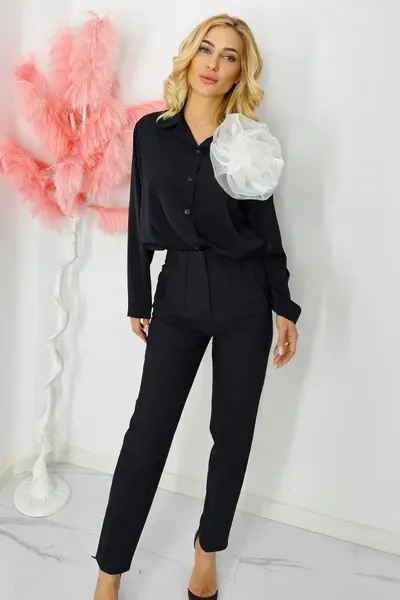 Camasa office Alizee, cu accesoriu floral din organza, Negru/Alb, Marime S/M