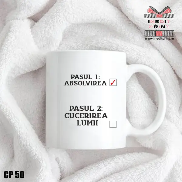 Cana personalizata Absolvent CP50 Interior si toartă albastră