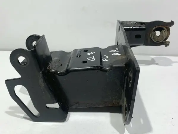 Cap lonjeron dreapta fata 4L0807134C Audi Q7 facelift (2010-2015) [4L]