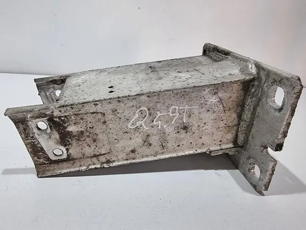 Cap lonjeron stanga 8R0807133 Audi Q5 (2008-2012) [8R]