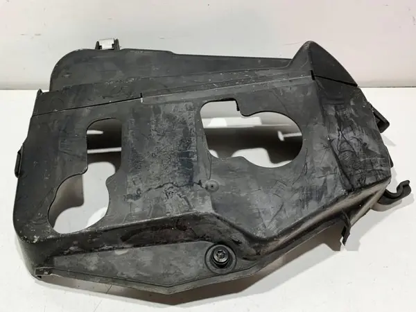 Capac distributie 135639718R Mercedes A-Class (2012->) [W176] 1.5d A607951
